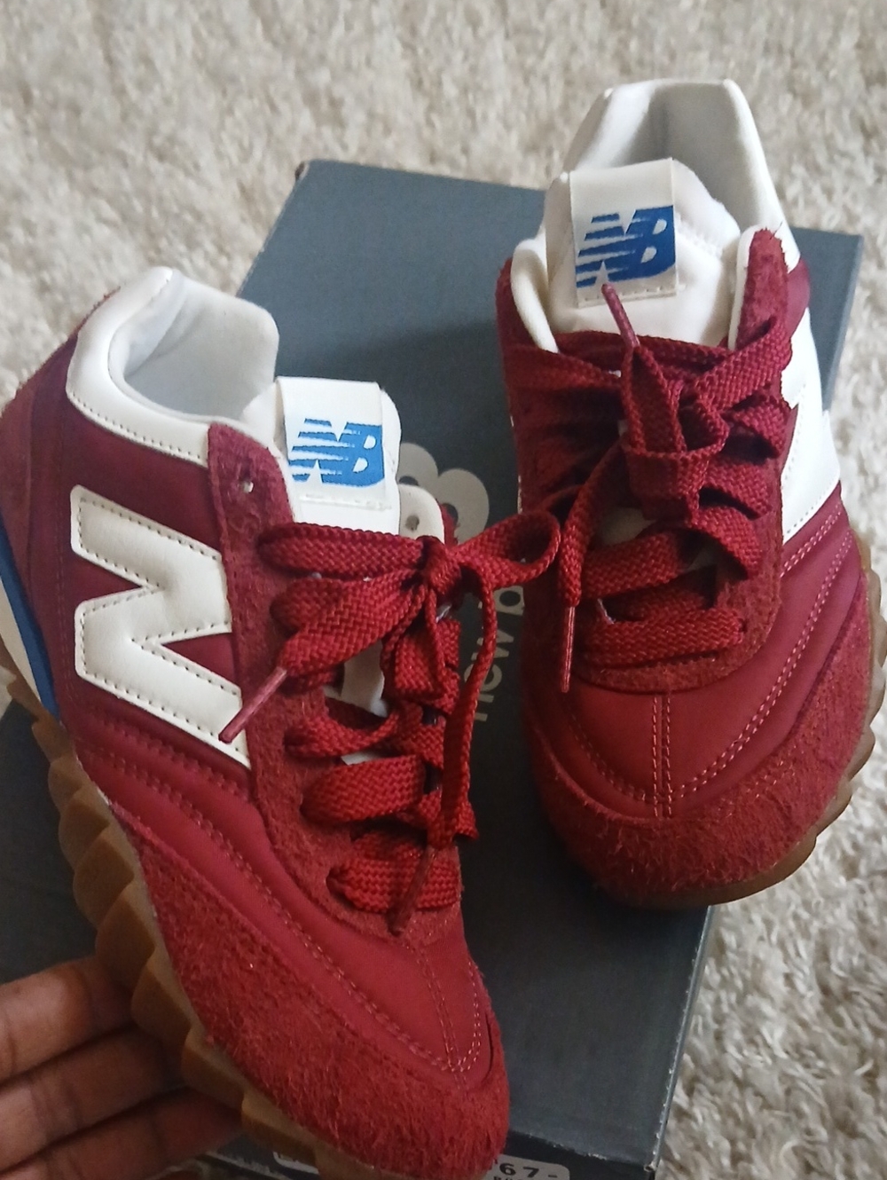 NWOT NEW BALANCE RC30